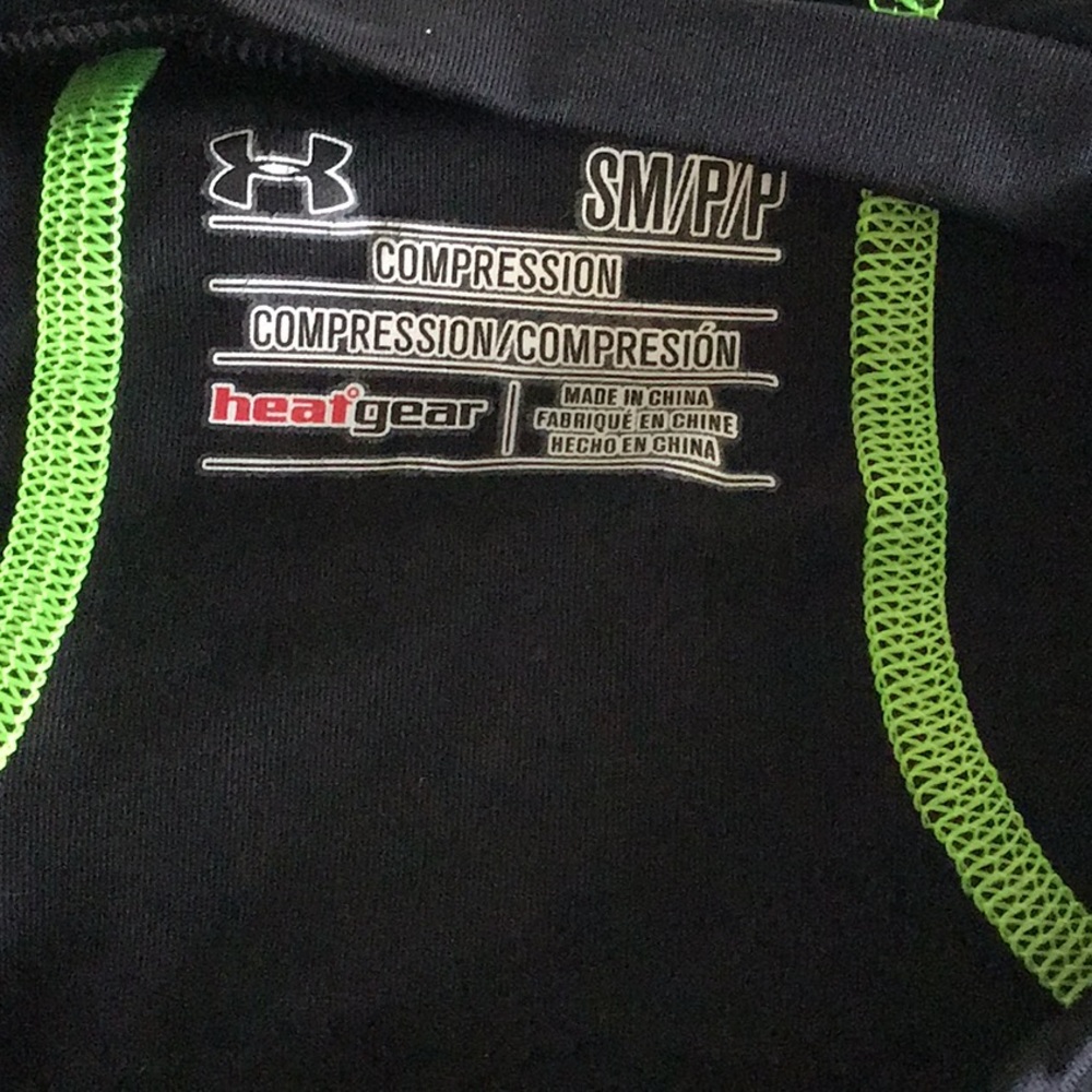Protection compression shirt - Picture 2 of 6